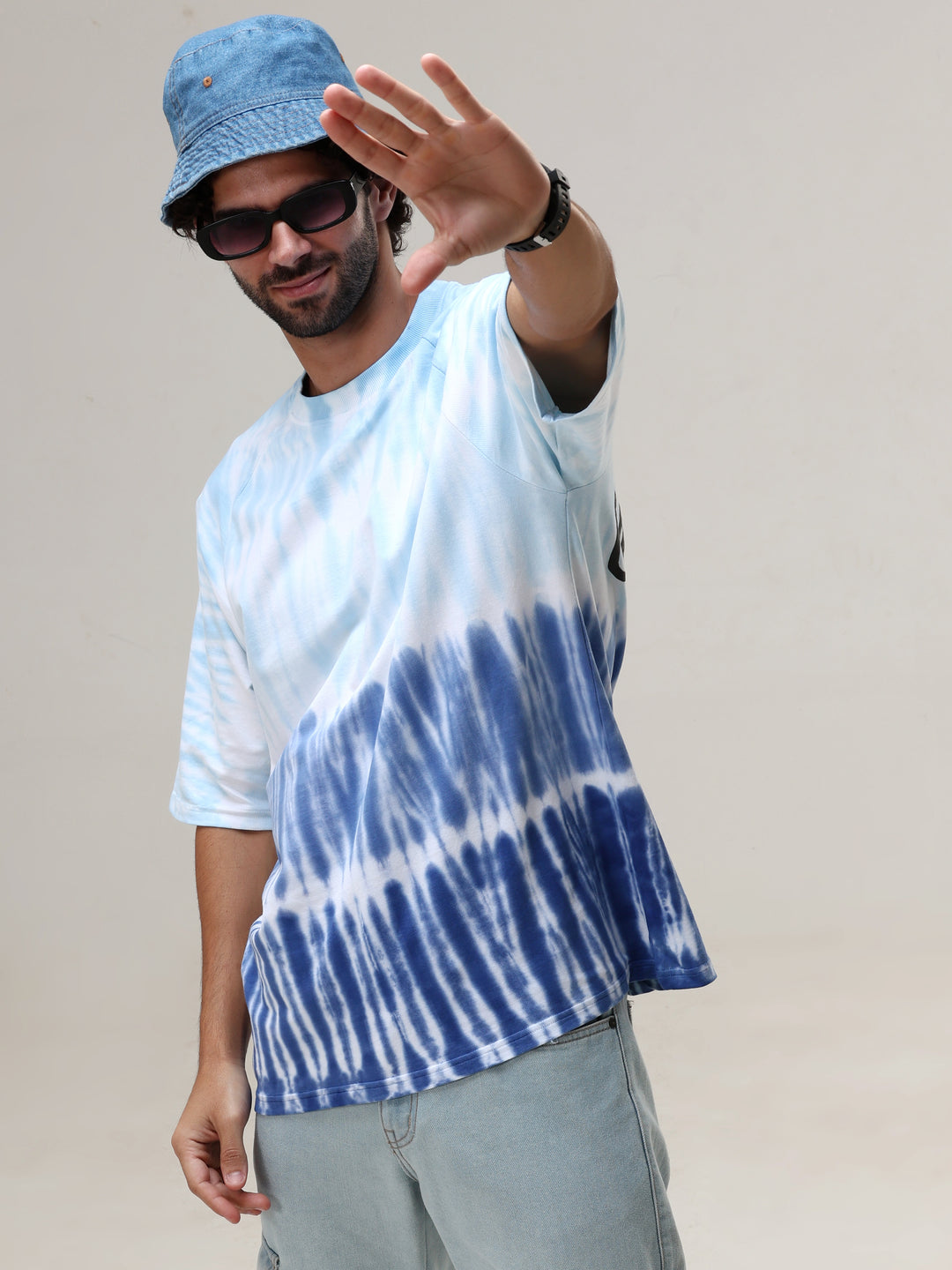 SKY WHISPER TIE-DYE OVERSIZED T-SHIRT