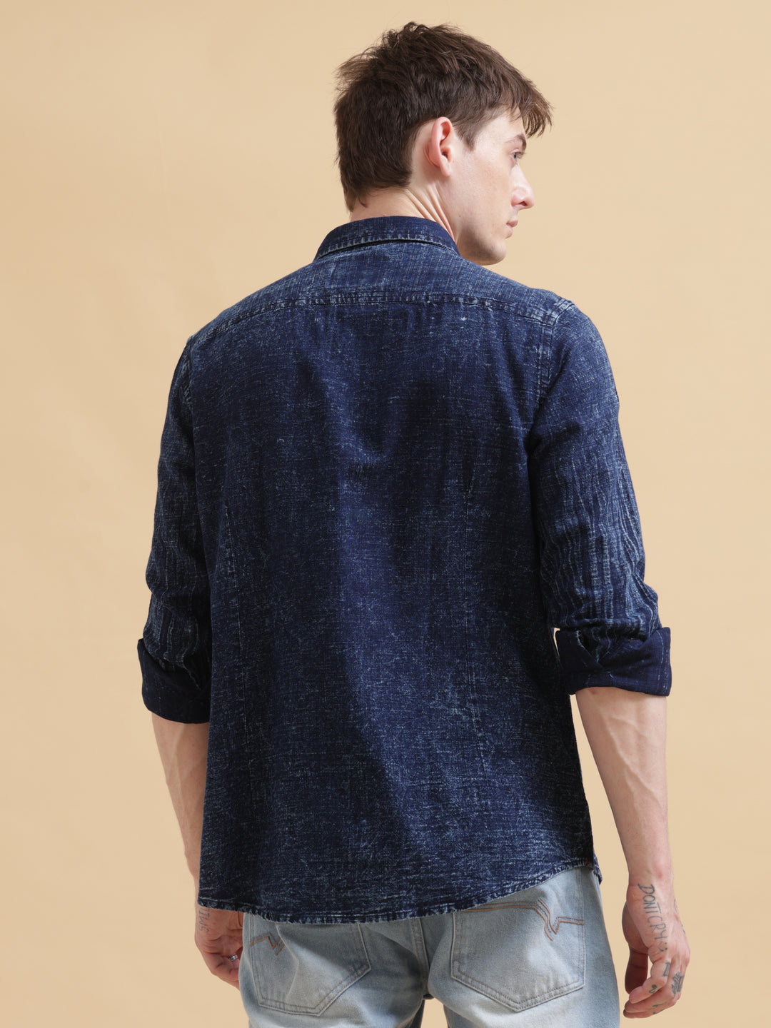 VUDUClassic Textured Denim ShirtRegular Fit