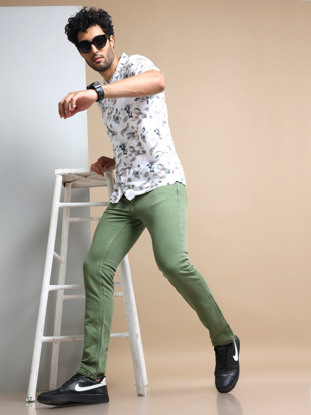 VUDUEarthy Green DenimSlim Fit