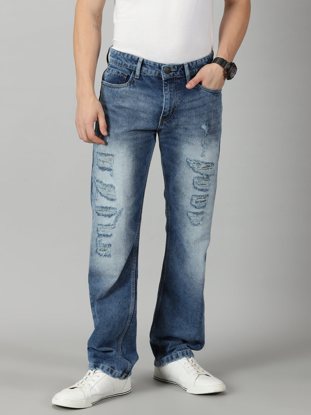 VUDUEasy-Fit Fray DenimComfort Fit