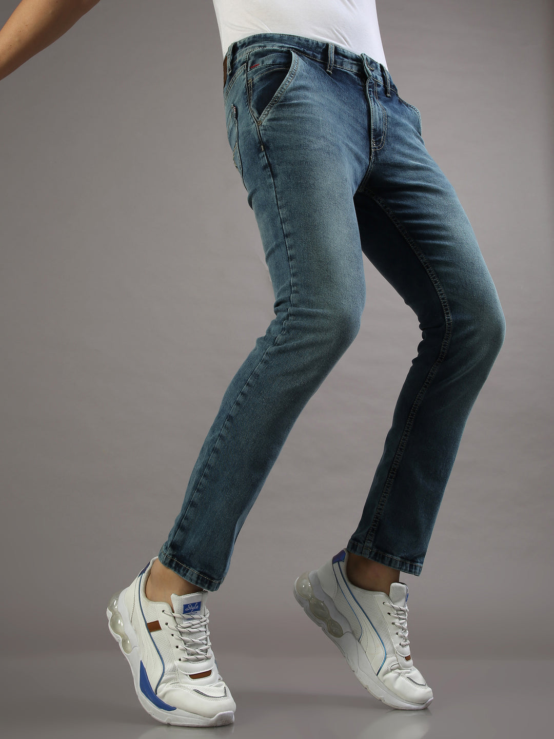 VUDUNautical Tapered Blue JeansSlim Fit