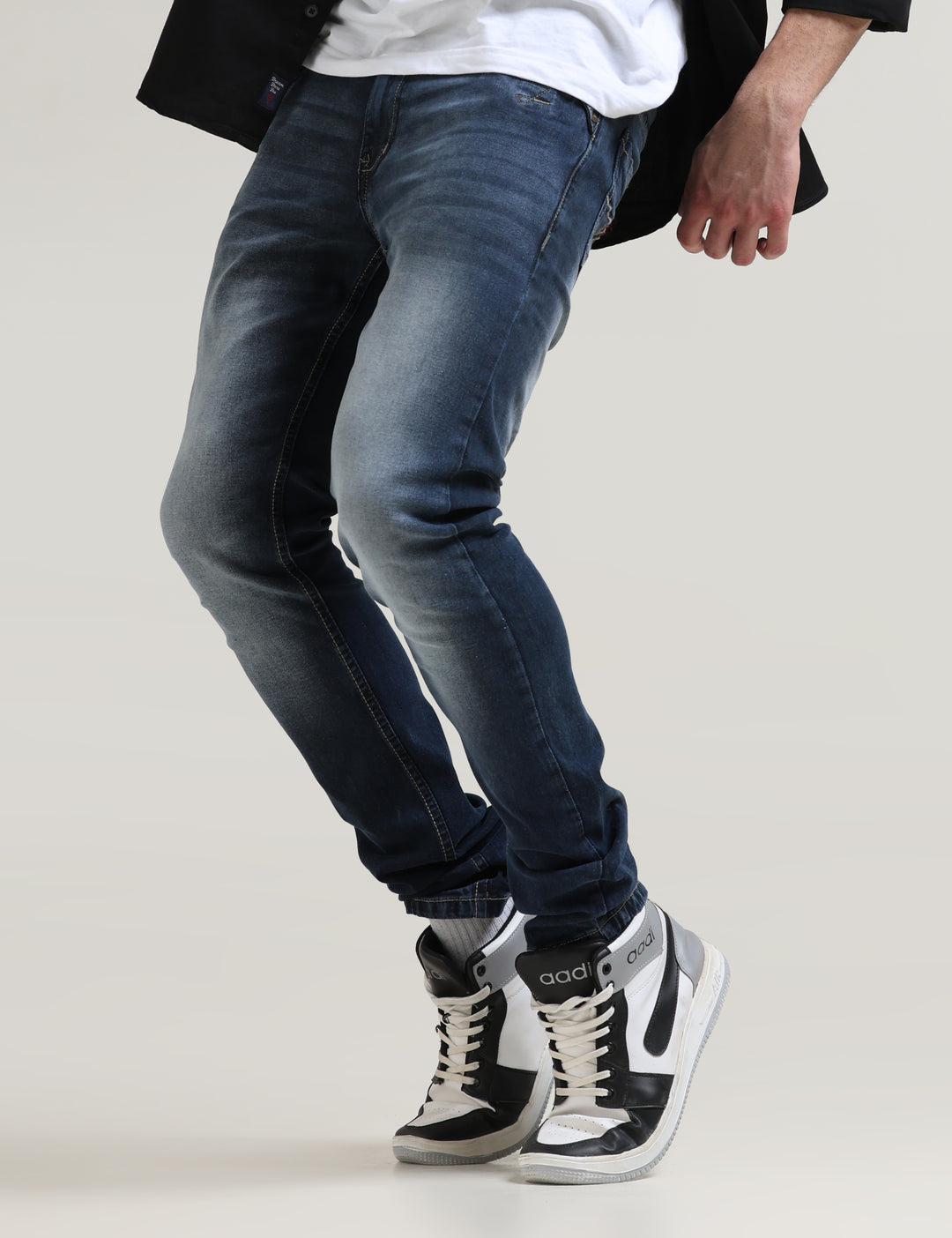 VUDUSLEEK INDIGO WHISKERFIT JEANSSlim Fit