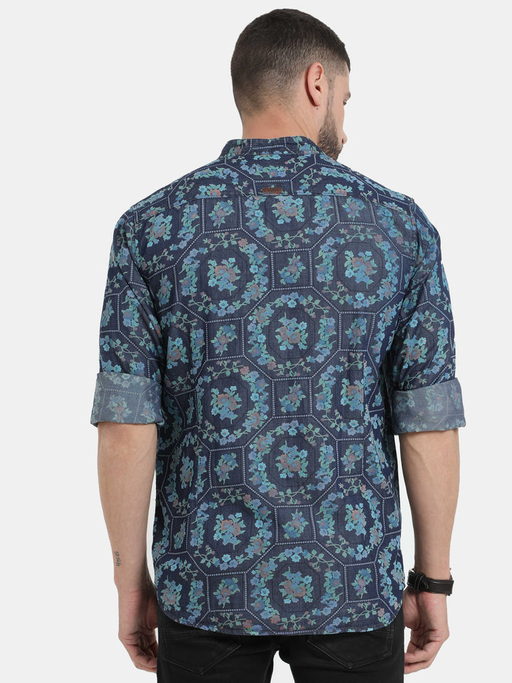 VUDUPrinted Denim Mosaic ShirtRegular Fit